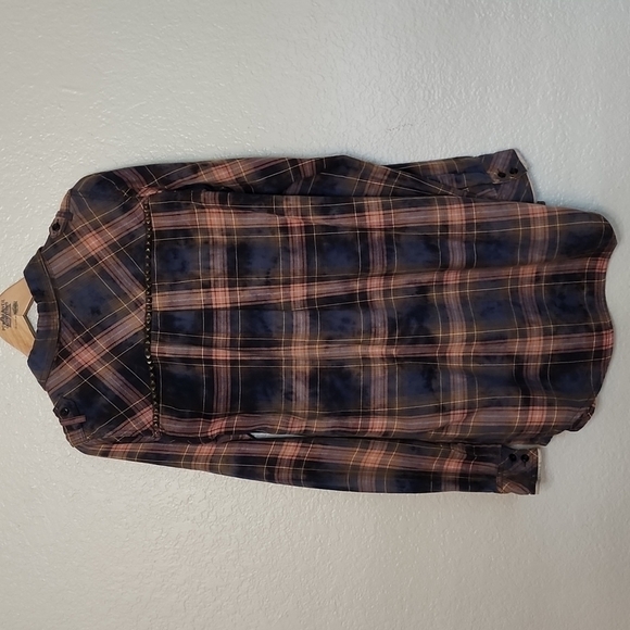 Miss Me Distressed Long Button Down Studded Plaid Shirt - Picture 9 of 11